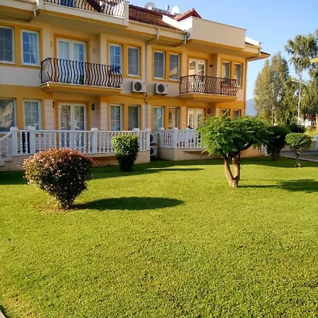 Beatiful With Two Pools And Garden Appartamento *